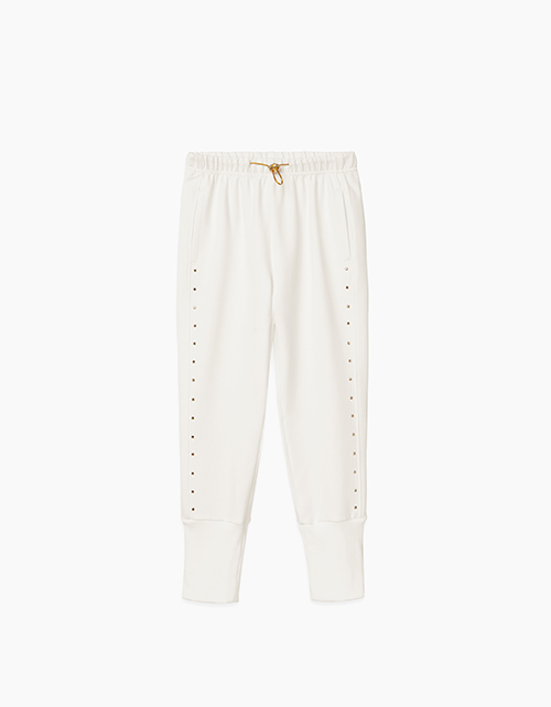 Вид спереди