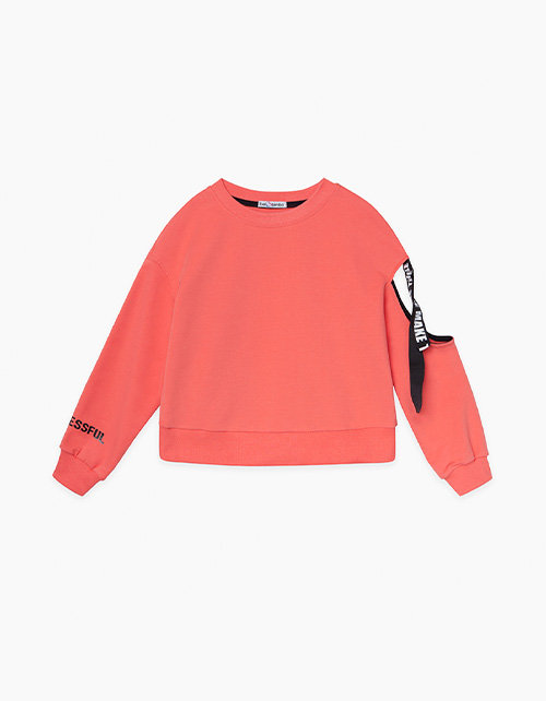 Вид спереди