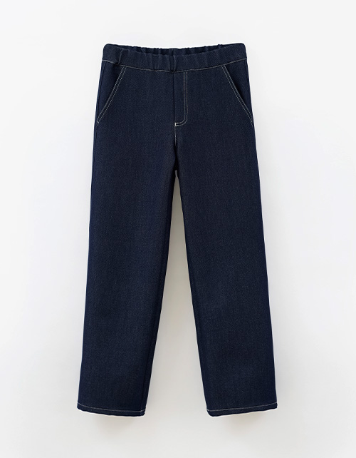 Вид спереди