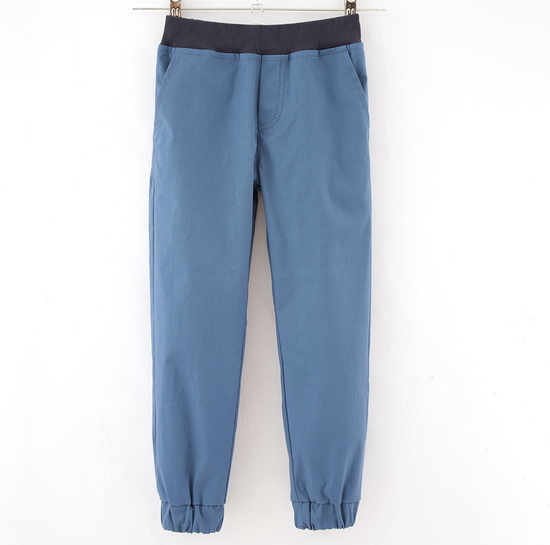 Вид спереди