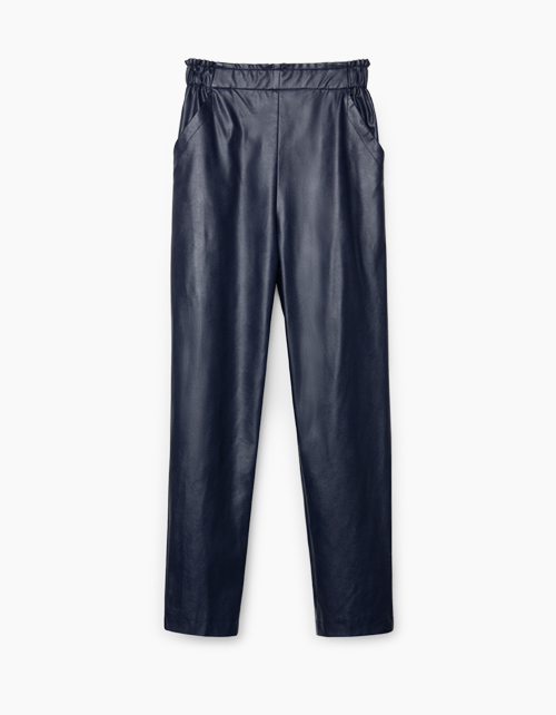 Вид спереди