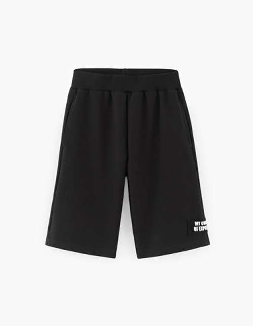 Вид спереди