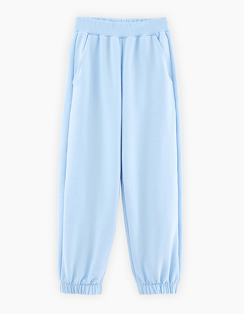 Вид спереди