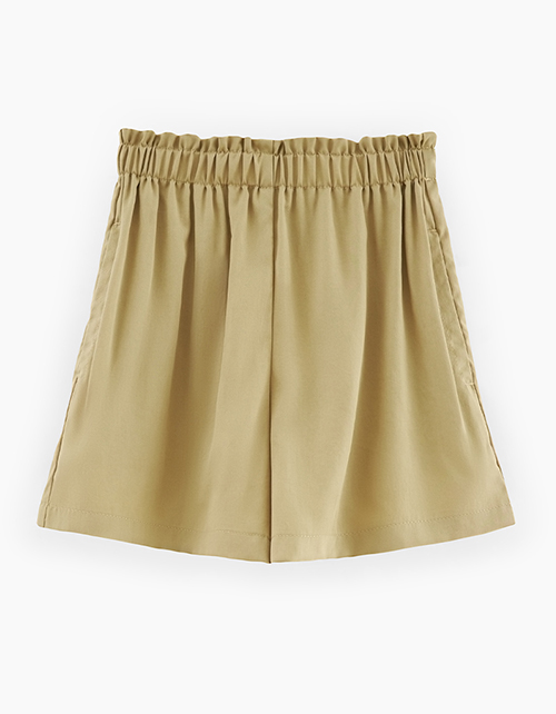 Вид спереди