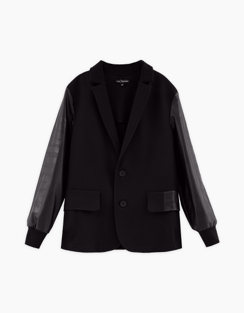 Вид спереди