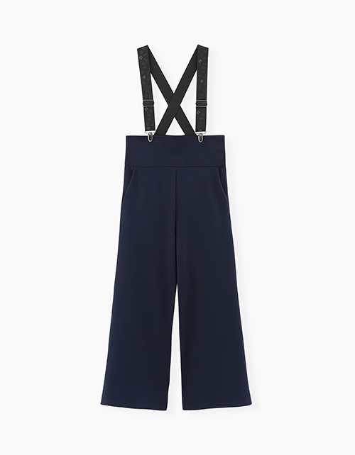 Вид спереди