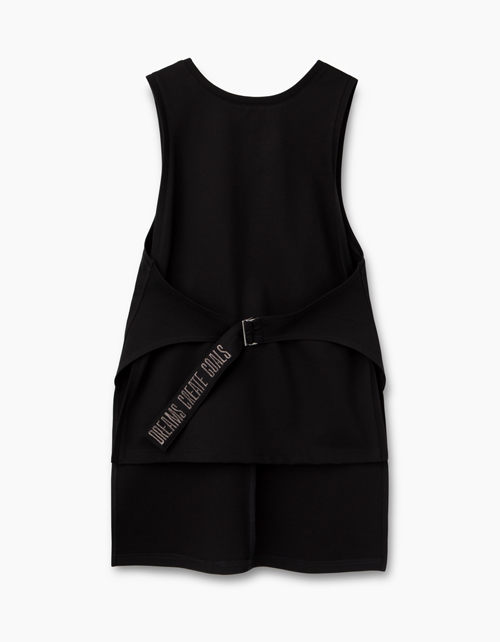 Вид спереди