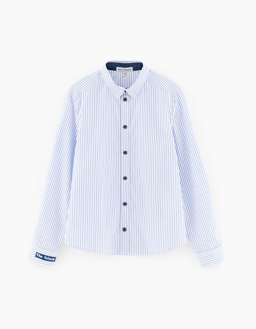 Вид спереди