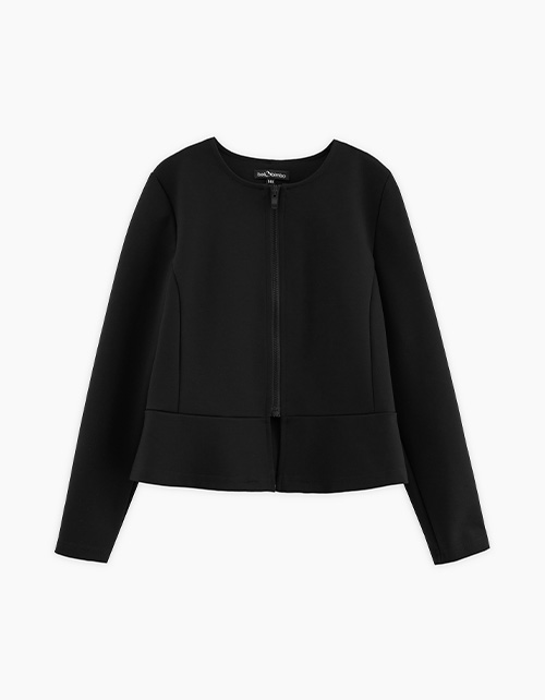 Вид спереди