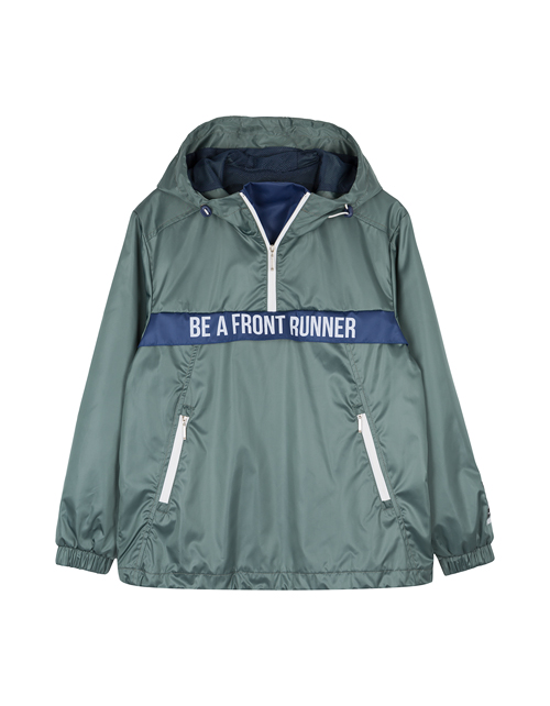 Вид спереди