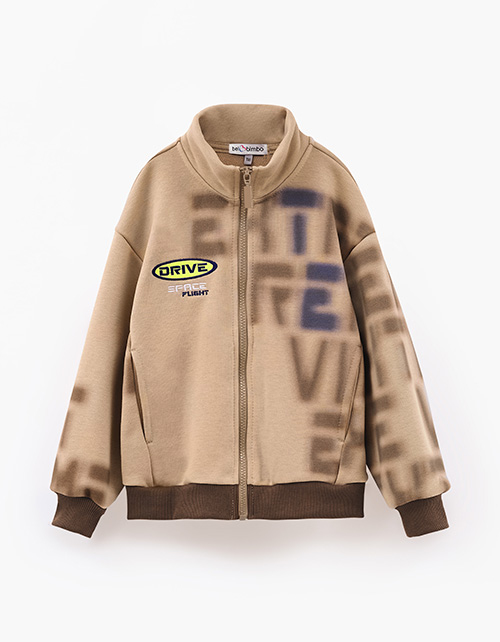 Вид спереди