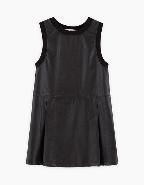 Вид спереди