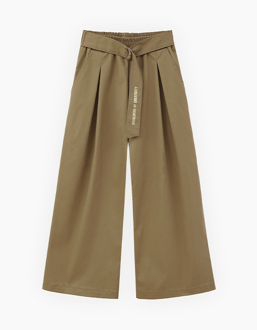 Вид спереди