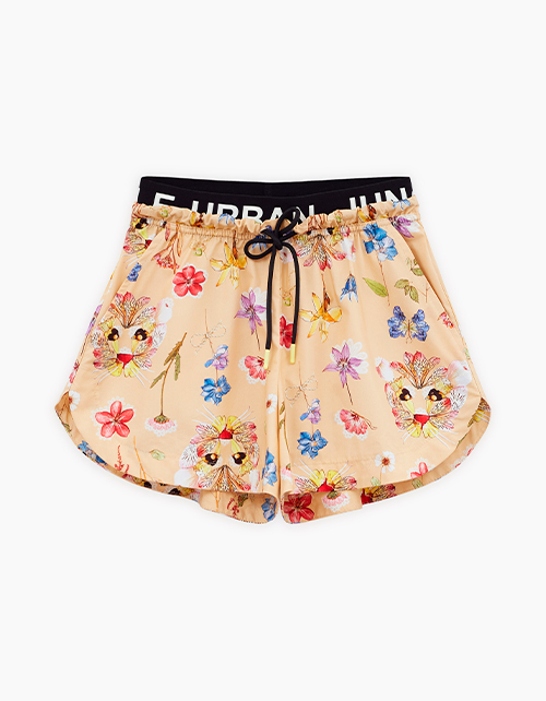 Вид спереди