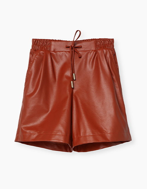 Вид спереди