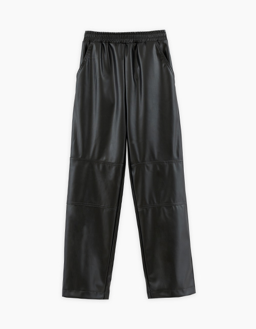 Вид спереди