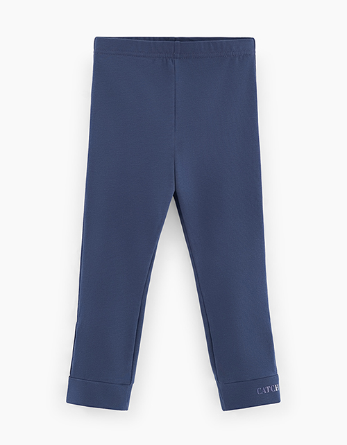 Вид спереди