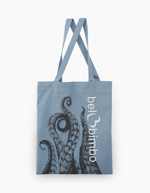 Вид спереди